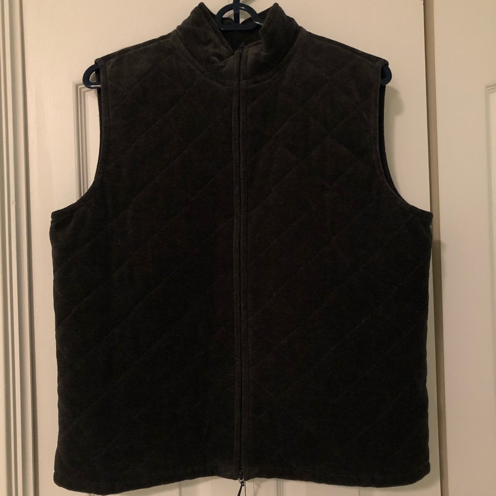 Velvet quilted vest